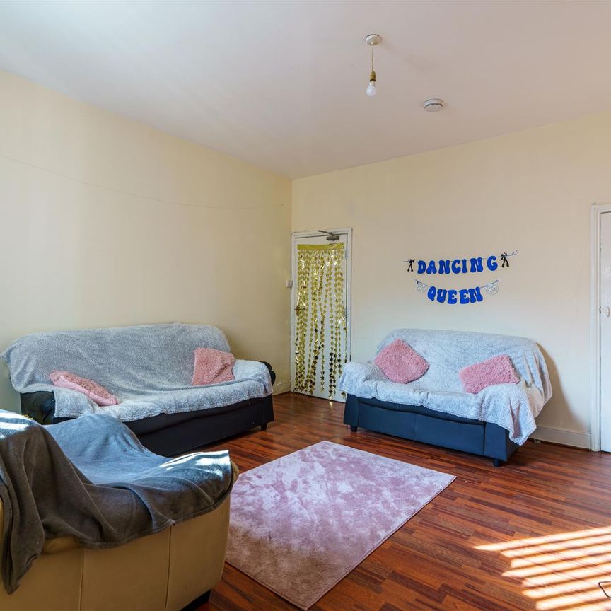 3 bed terraced house to rent in Ninth Avenue, Newcastle Upon Tyne, NE6 - Photo 1