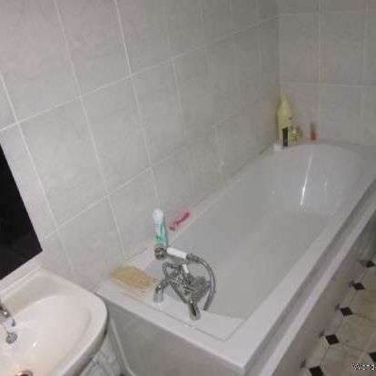 2 bedroom property to rent in Scarborough - Photo 1