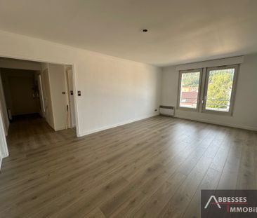 Location Appartement 4 pièces 93m² REMIREMONT 88200 - Photo 1