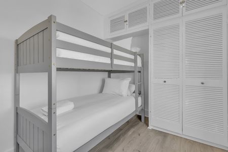 3 Bed Flat, Clarence Square, BN1 - Photo 4