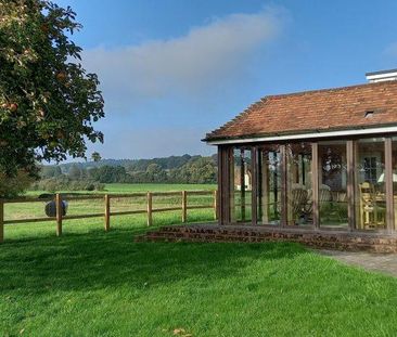 3 bedroom detached house to rent - Photo 4