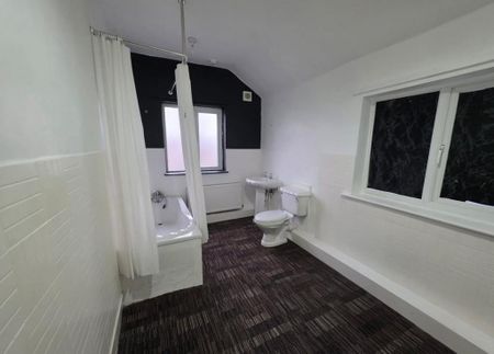 2 bedroom terraced house to rent - Photo 5