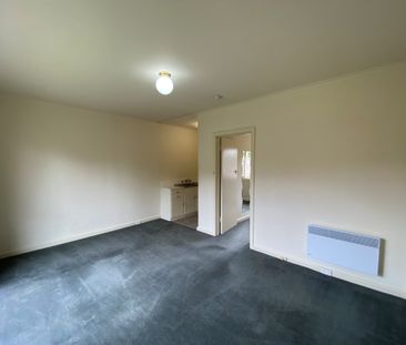 8 / 44 Munster Avenue, CARNEGIE - Photo 1