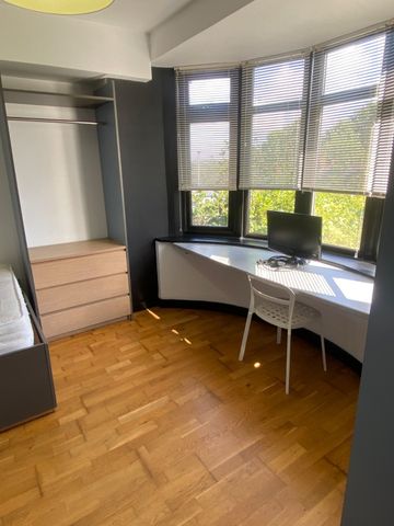 64 Newsome Road, Huddersfield, HD4 - Photo 3