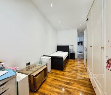 4 bedroom semi-detached house to rent - Photo 6