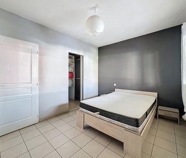 Location Appartement 2 pièces Meublé 39m² AJACCIO 20090 - Photo 3