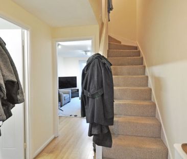 Squires Close, Rogerstone, Newport - Photo 6