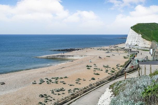 Marine Drive, Saltdean - Photo 1