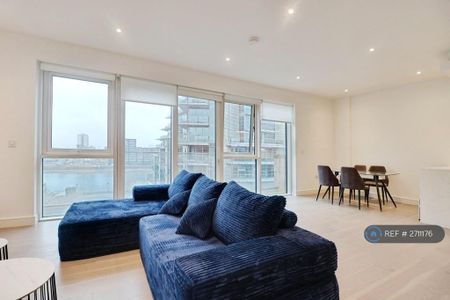 3 bedroom flat to rent - Photo 2