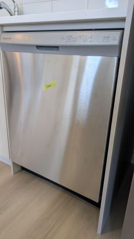 For Lease - 11 Pearen Lane, Barrie, Ontario - Photo 5