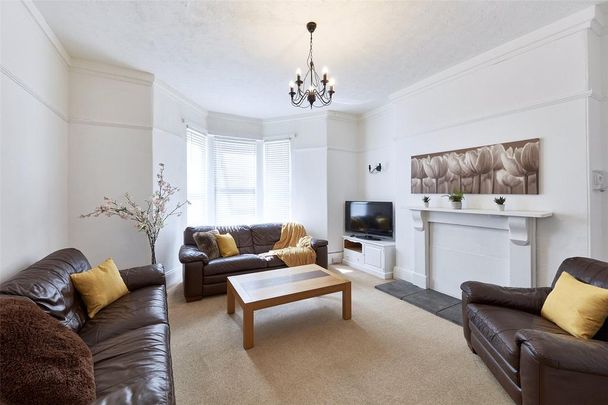 5 bedroom house to rent - Photo 1