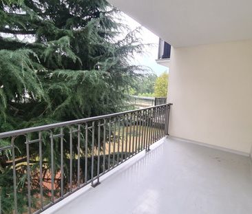 Location Appartement 3 pièces 71m² ORLEANS 45000 - Photo 3