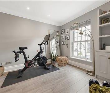 Seaton Close, SW15 - Photo 4