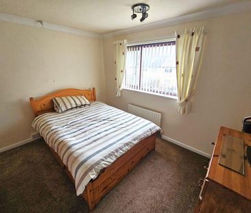 2 bedroom semi-detached house to rent - Photo 3