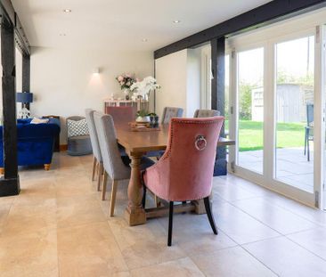 3 bedroom barn conversion to rent - Photo 3