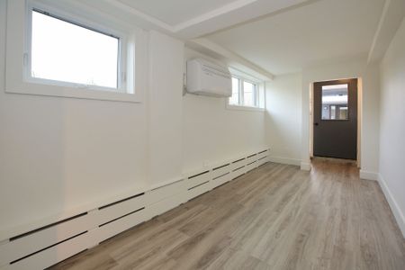 For Lease - 1450 Avenue Road Unit# 1, Toronto, Ontario - Photo 4