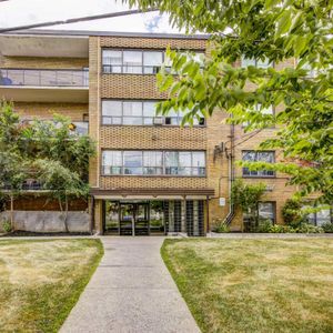 Amazing 1 Bedroom Apartment! - Photo 2