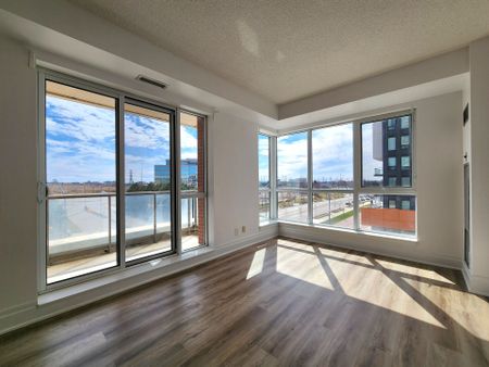 For Lease - 1 Upper Duke Crescent Unit# 409A, Markham, Ontario - Photo 2