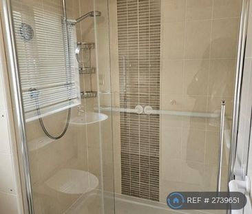 3 bedroom terraced house to rent - Photo 2