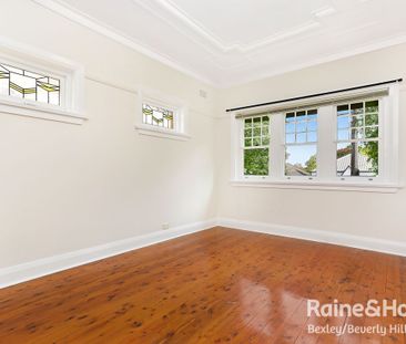 18 Lloyd Street, Bexley, NSW 2207 - Photo 2