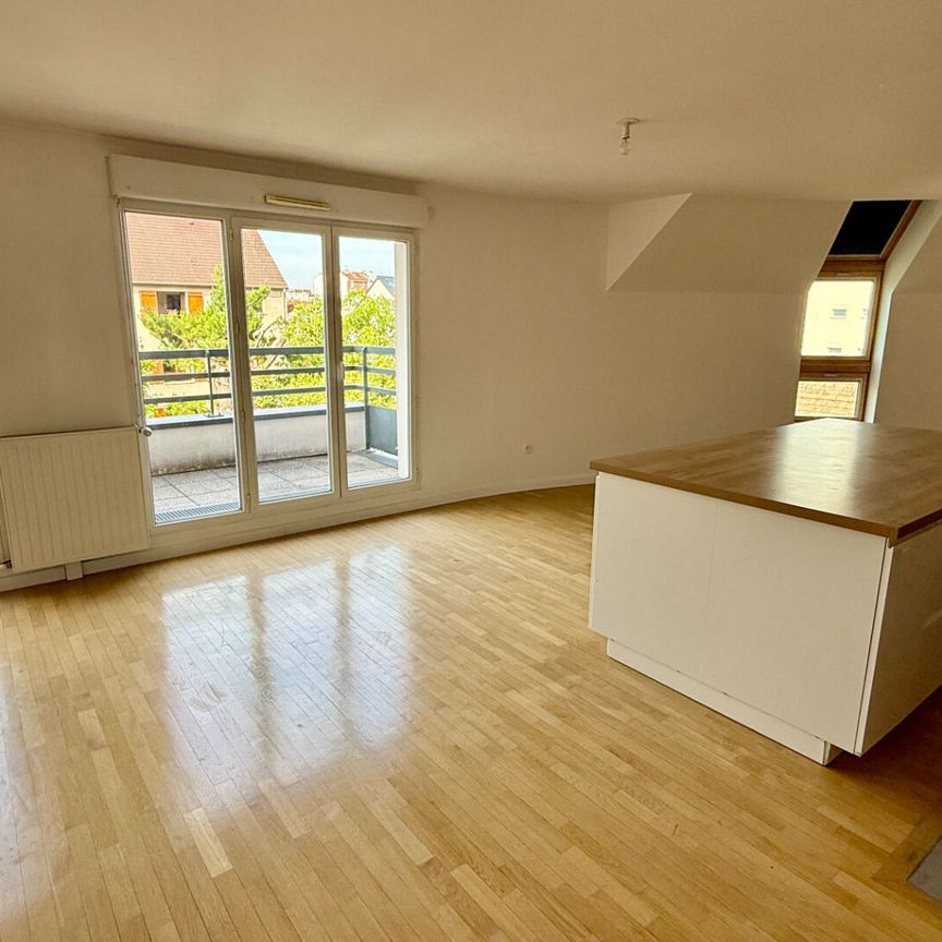 Location appartement 5 pièces, 102.83m², Nanterre - Photo 1