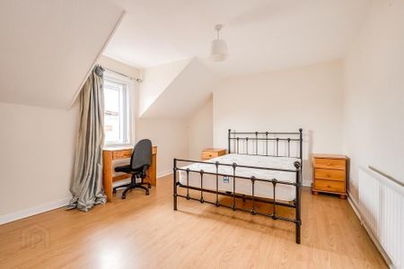 Flat 2, 98 Cromwell Road, Belfast, BT7 1JY - Photo 2