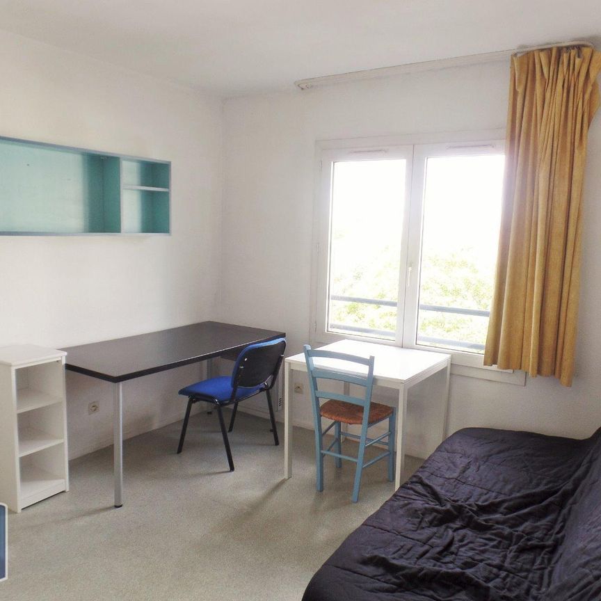 Location Appartement 1 pièce 17m² LILLE 59000 - Photo 2