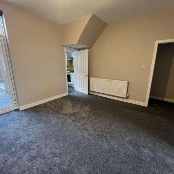 Garstang Road South, Preston, PR4 - Photo 1