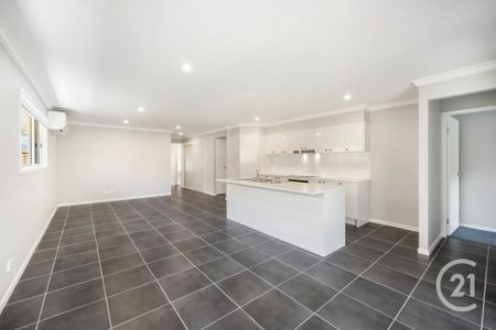 Beautiful Family Home - Photo 4