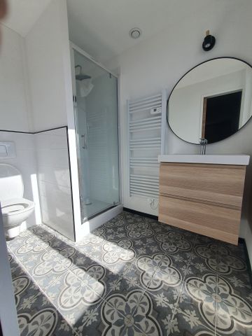 Location Appartement 1 pièce 25m² MARTIGUES 13500 - Photo 5