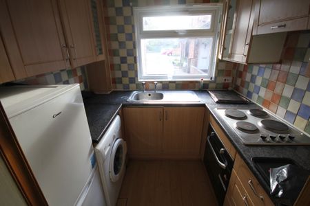 Hambledon Close, Uxbridge, UB8 - Photo 5