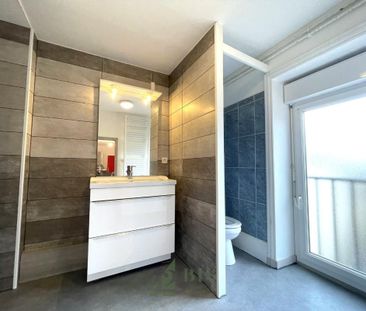 Location Appartement 3 pièces 57m² ROANNE 42300 - Photo 4