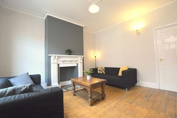 Welton Place, - Photo 1
