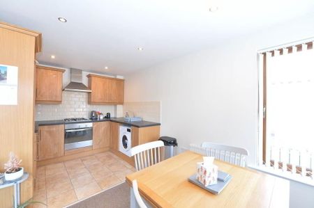 4 Abetta Parade, 77 Abetta Parade, Belfast, BT5 5LA - Photo 2