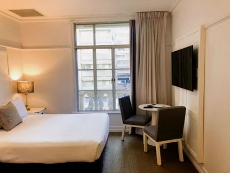 1Bedrooms, 1Bathrooms - Photo 4