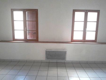 Appartement À Louer 3 Pièces , 60 M² - Photo 4