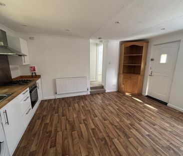 2 bedroom bungalow to rent - Photo 6