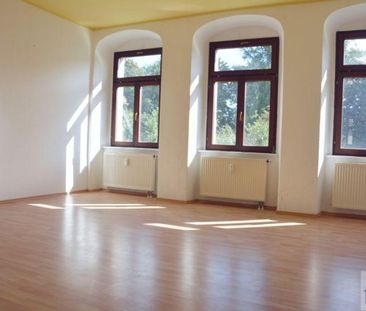 Ab sofort! Helle Wohnung im Zentrum. - Photo 1