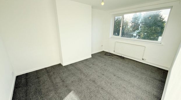 Tunshill Grove, Milnrow, Rochdale OL16 3DY - Photo 1