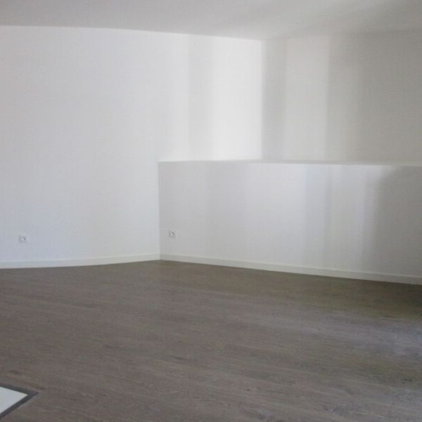 Location Appartement 1 pièce 29m² ORLEANS 45000 - Photo 1