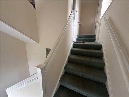 1 Mews Lane - Photo 2