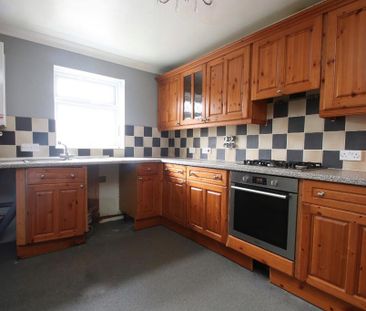3 bedroom terraced house to rent - Photo 1