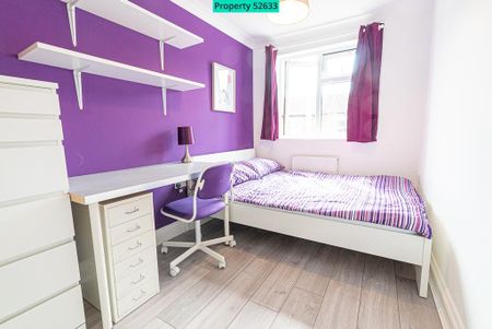 8 bedroom townhouse to rent - Photo 4