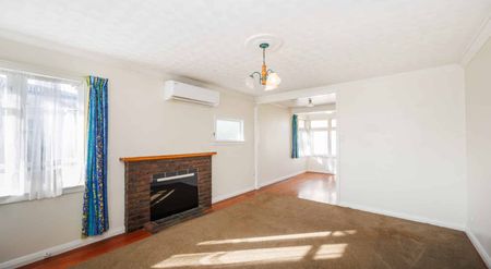 WESTBROOK - 3 BEDROOMS - Photo 5