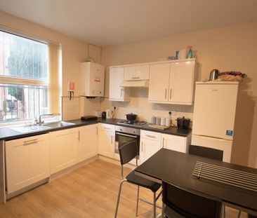 Welton Place, Hyde Park, LS6 1EW, Leeds - Photo 5