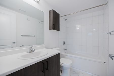 For Lease - 809 Silhouette Private, Barrhaven, Ontario - Photo 2