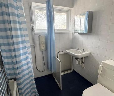 2 bedroom terraced bungalow to rent - Photo 5