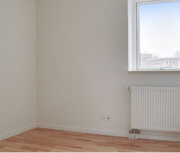 Moderne og lys lejlighed - Photo 4