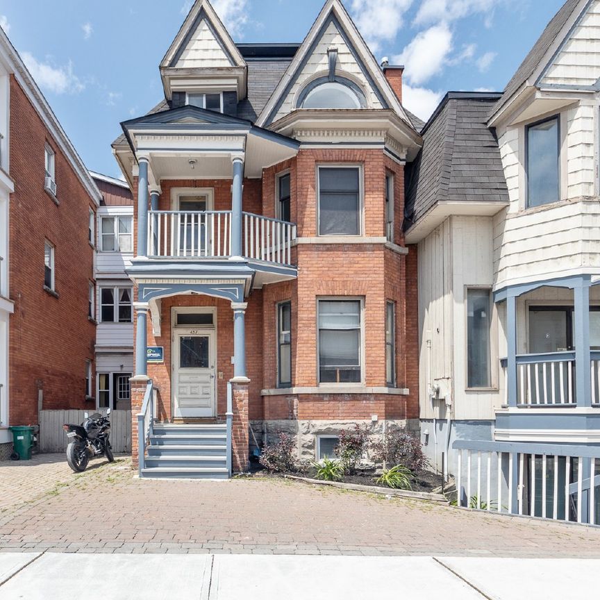 3 - 457 Somerset Street W - Photo 1