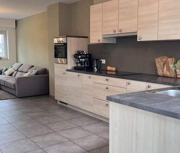 Appartement te huur in Opglabbeek voor € 900 met 2 slaapkamers - Photo 2